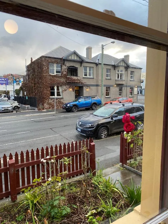 Campbell St Cottage, Hobart Cbd