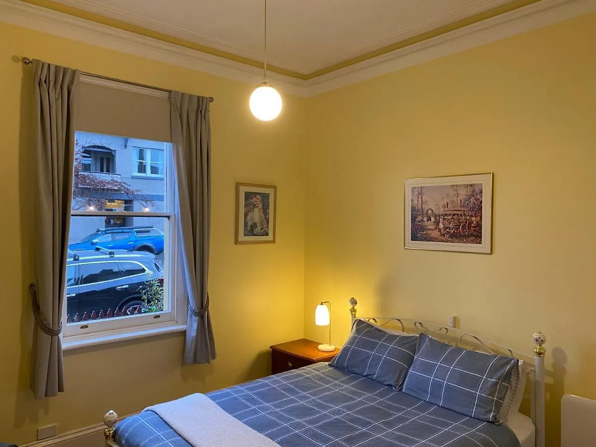 Campbell St Cottage, Hobart Cbd